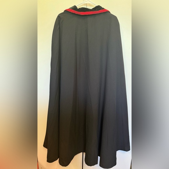 Vintage cape. Costume for Dracula, sexy priest, goth.  One size.  Unisex.  50s - Picture 2 of 7